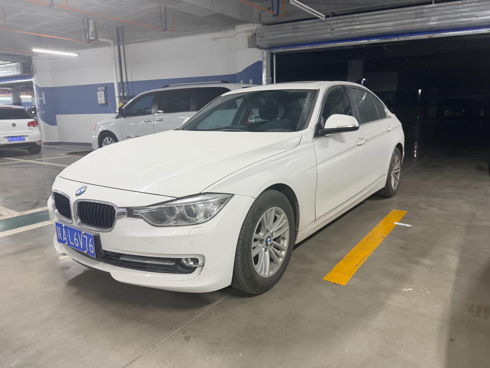 BMW 3 Series 2015 BMW 3 Series 2015 car image