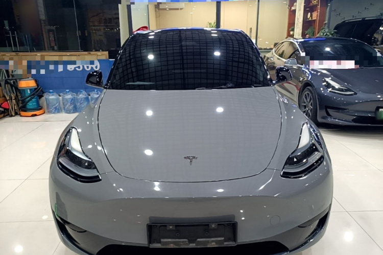 Tesla Model Y 2024 #3 Tesla Model Y 2024 image de voiture #3