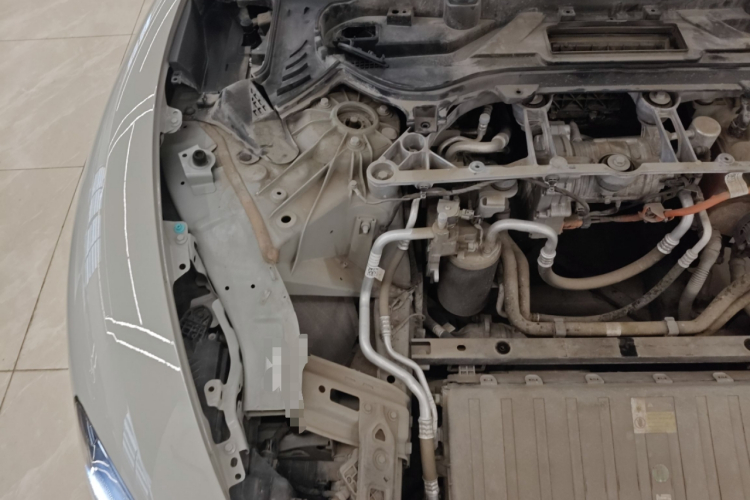 MI SU7 2025 image de voiture #23