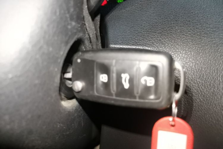 Volkswagen Polo 2018 car image #9