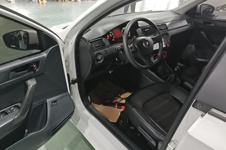 Volkswagen Santana 2017 #16 Volkswagen Santana 2017 car image #16