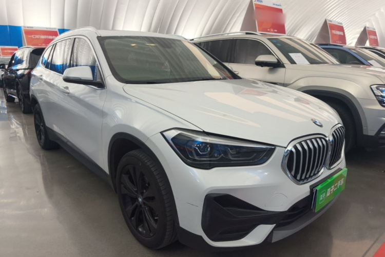 BMW X1 2021 imagen de coche #4