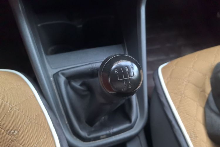 Volkswagen Santana 2016 #16 Volkswagen Santana 2016 car image #16