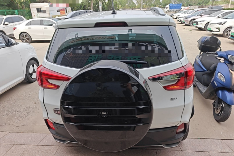 BYD Yuan Pro 2022 #6 BYD Yuan Pro 2022 car image #6