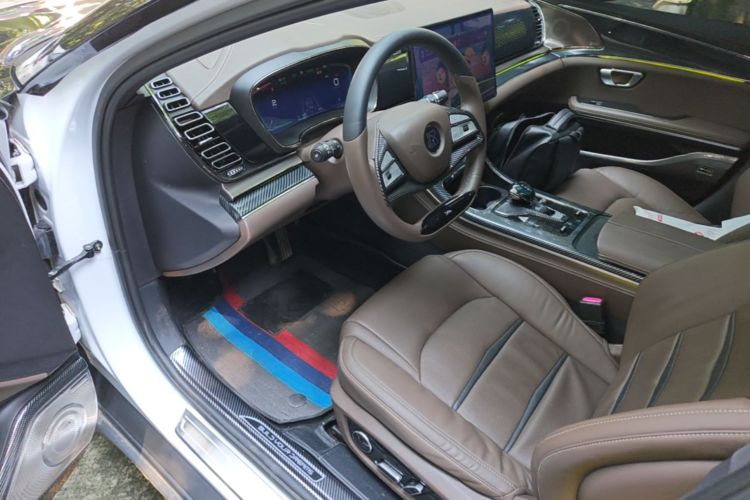 BYD Han 2022 car image #12