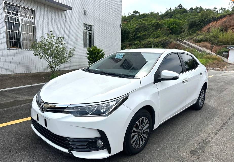 Toyota Corolla 2018 Toyota Corolla 2018 car image