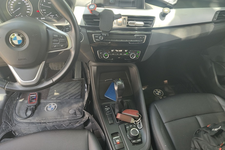 BMW X1 2019 #12 BMW X1 2019 car image #12