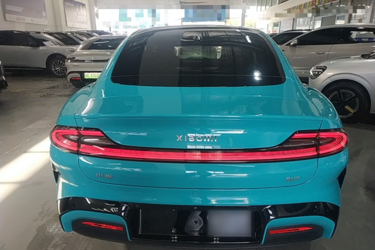 MI SU7 2025 image de voiture #6