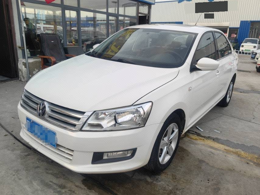 Volkswagen Santana 2013 car image 