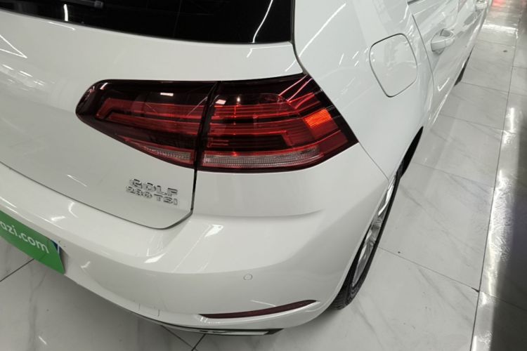 Volkswagen Golf 2019 #8 Volkswagen Golf 2019 car image #8