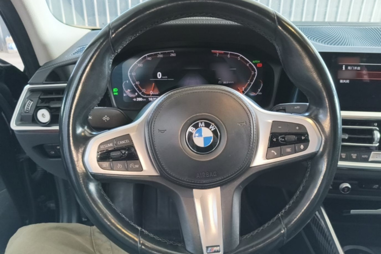 BMW 3 Series 2022 car image #12