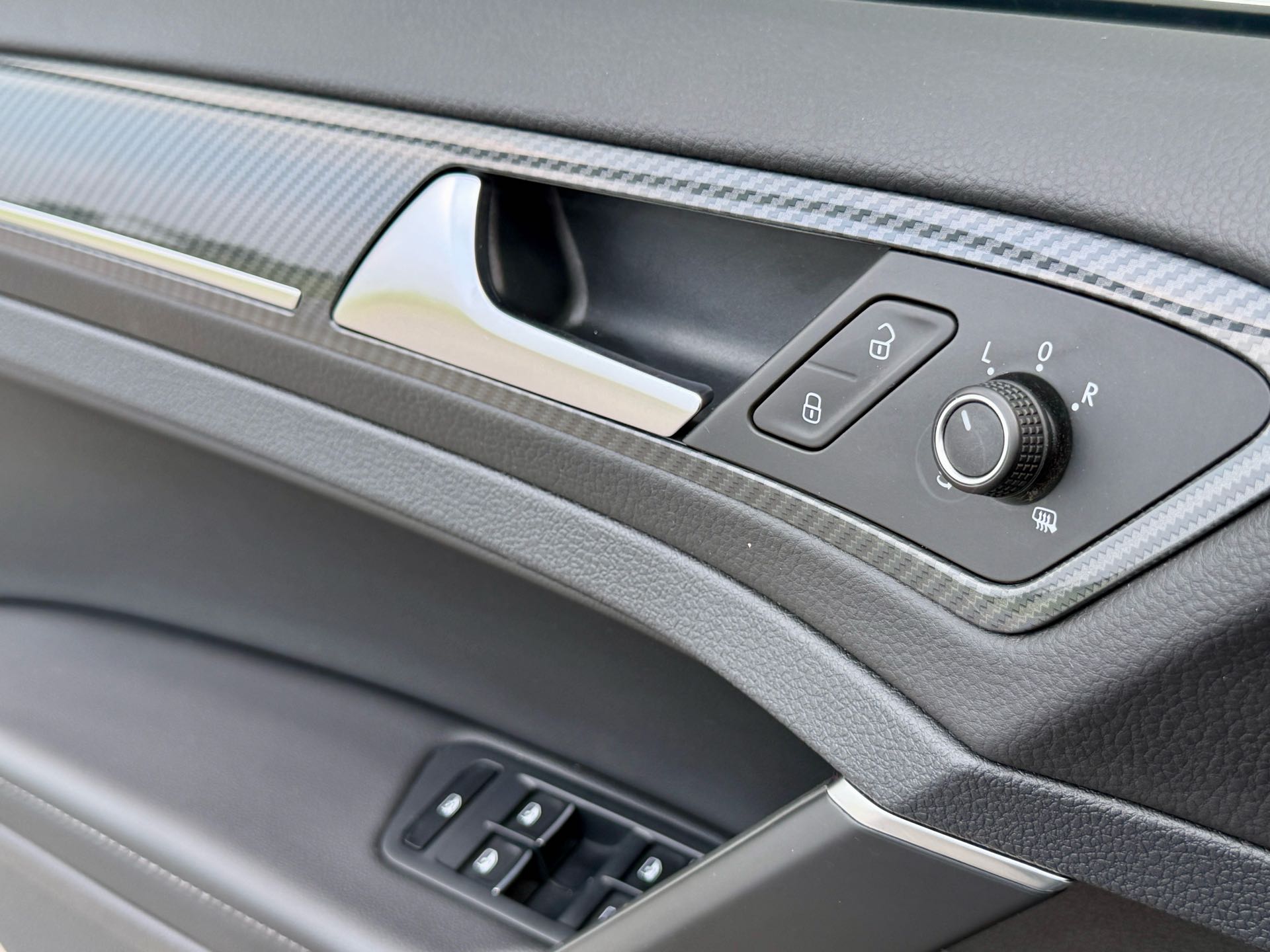 2020 #8 2020 car image #8