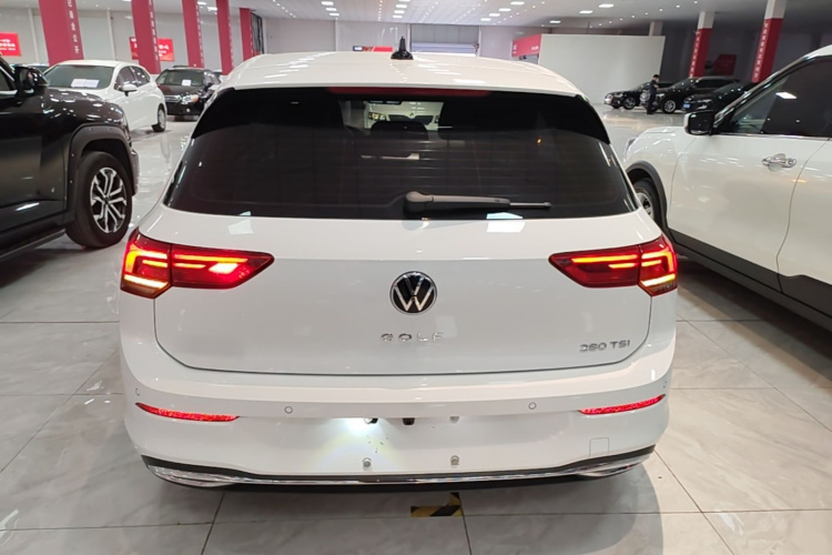 Volkswagen Golf 2022 #6 Volkswagen Golf 2022 car image #6