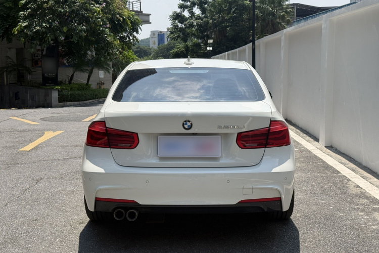 BMW 3 Series 2018 car image #5
