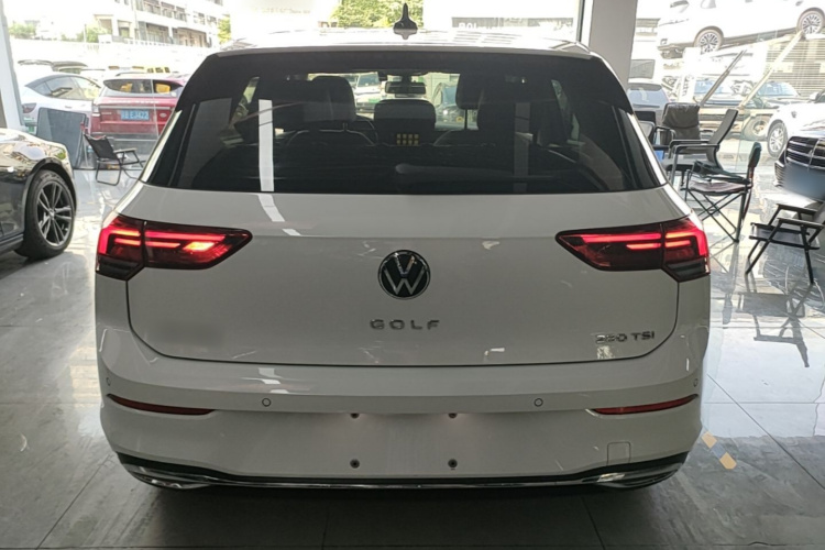 Volkswagen Golf 2023 #6 Volkswagen Golf 2023 car image #6