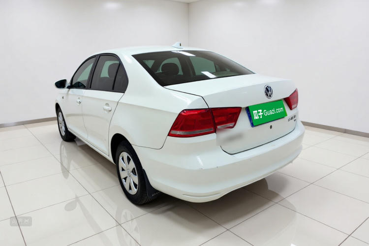 Volkswagen Santana 2016 car image #5