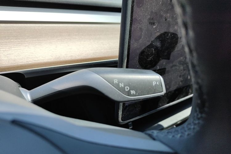 Tesla Model 3 2021 #14 Tesla Model 3 2021 car image #14
