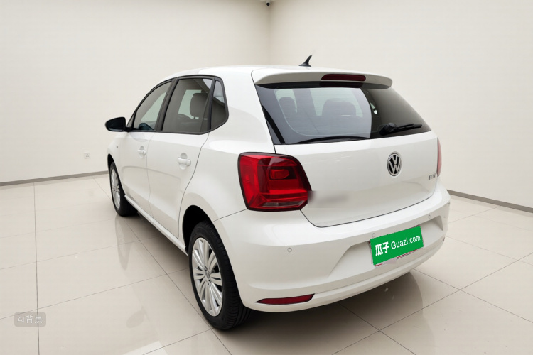 Volkswagen Polo 2016 #5 Volkswagen Polo 2016 car image #5