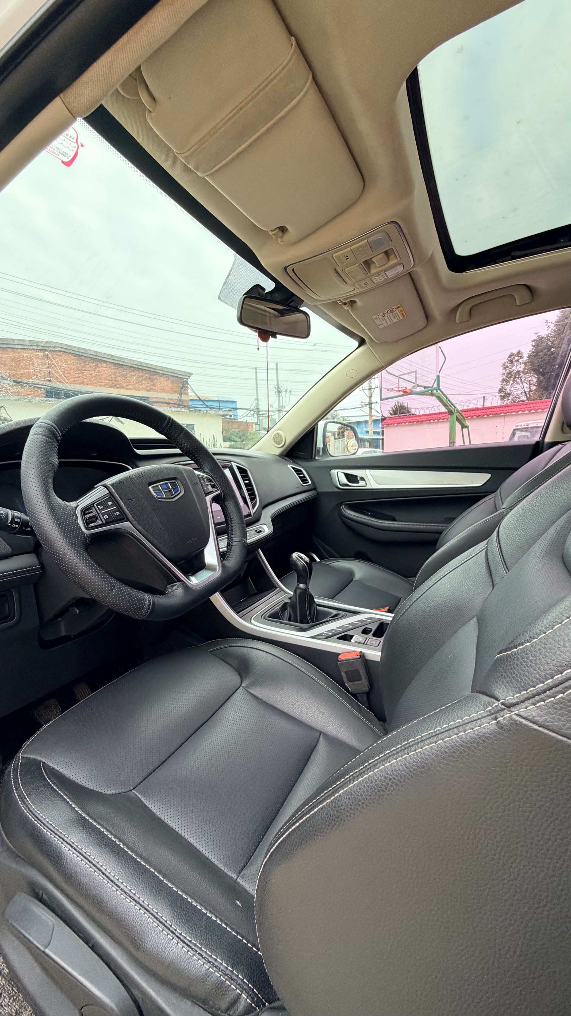 GEELY Vision X6 2019 car image #7