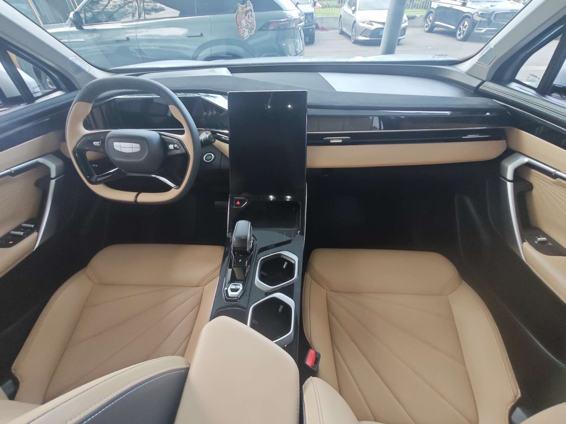GEELY Boyue L 2022 صورة سيارة #7