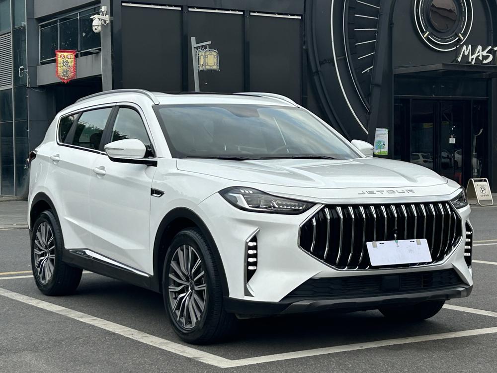 Jetour X70 PLUS 2024 car image #3