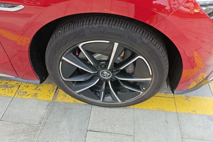 BYD Han 2020 immagine di auto #9