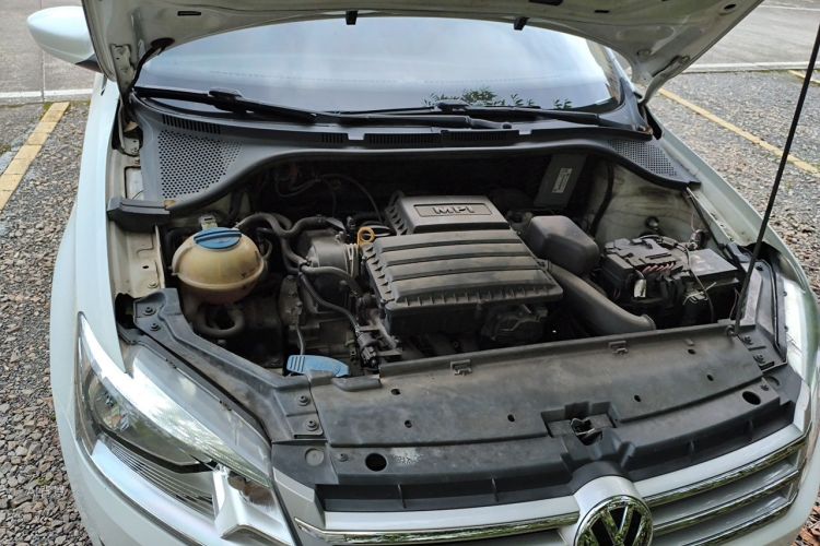 Volkswagen Santana 2016 car image #22