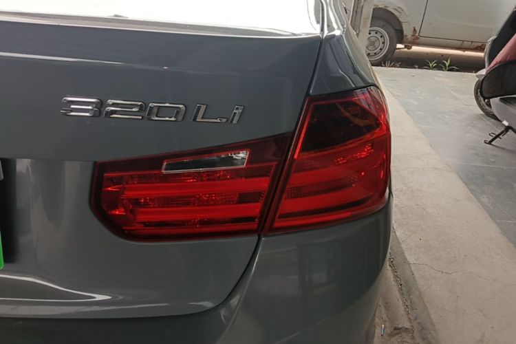 BMW 3 Series 2015 #8 BMW 3 Series 2015 car image #8