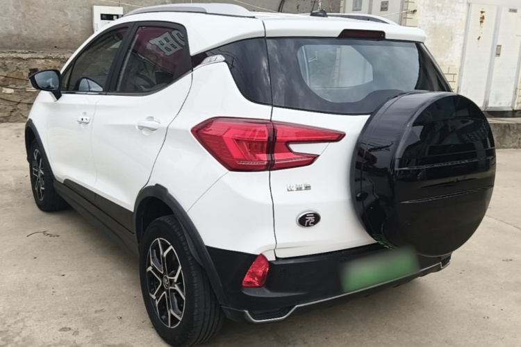 BYD Yuan Pro 2021 صورة سيارة #5