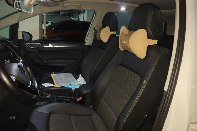 Volkswagen Golf 2017 car image #17