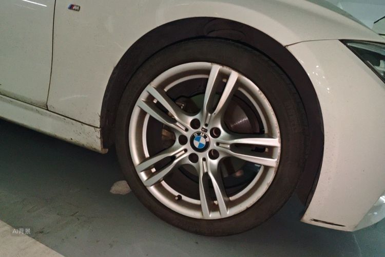 BMW 3 Series 2017 car image #9