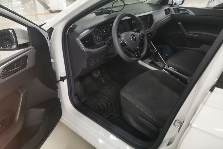 Volkswagen Polo 2021 imagem de carro #16