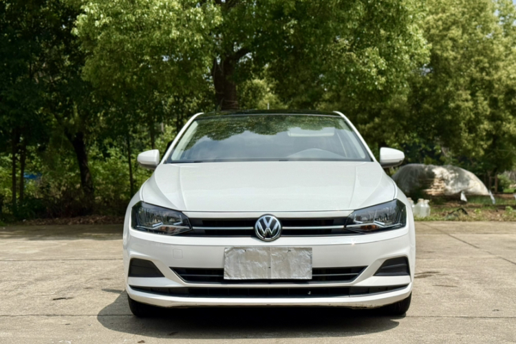 Volkswagen Polo 2019 #3 Volkswagen Polo 2019 car image #3
