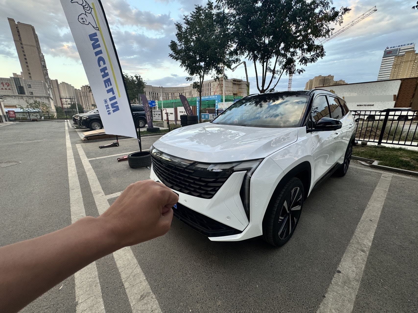 GEELY Boyue L 2023 GEELY Boyue L 2023 car image