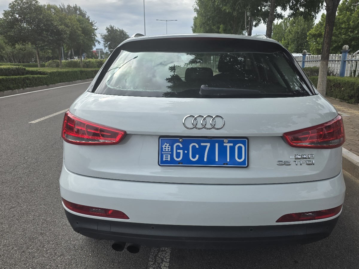 Audi Q3 2014 #12 Audi Q3 2014 car image #12