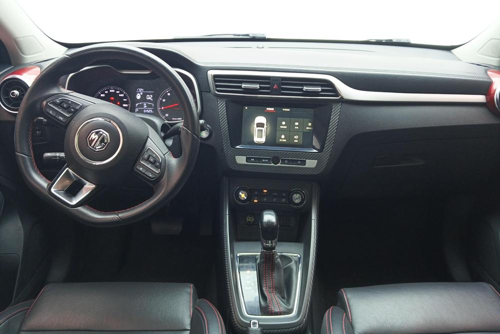 MG ZS 2017 #13 MG ZS 2017 car image #13