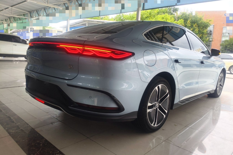 BYD Han 2023 car image #7
