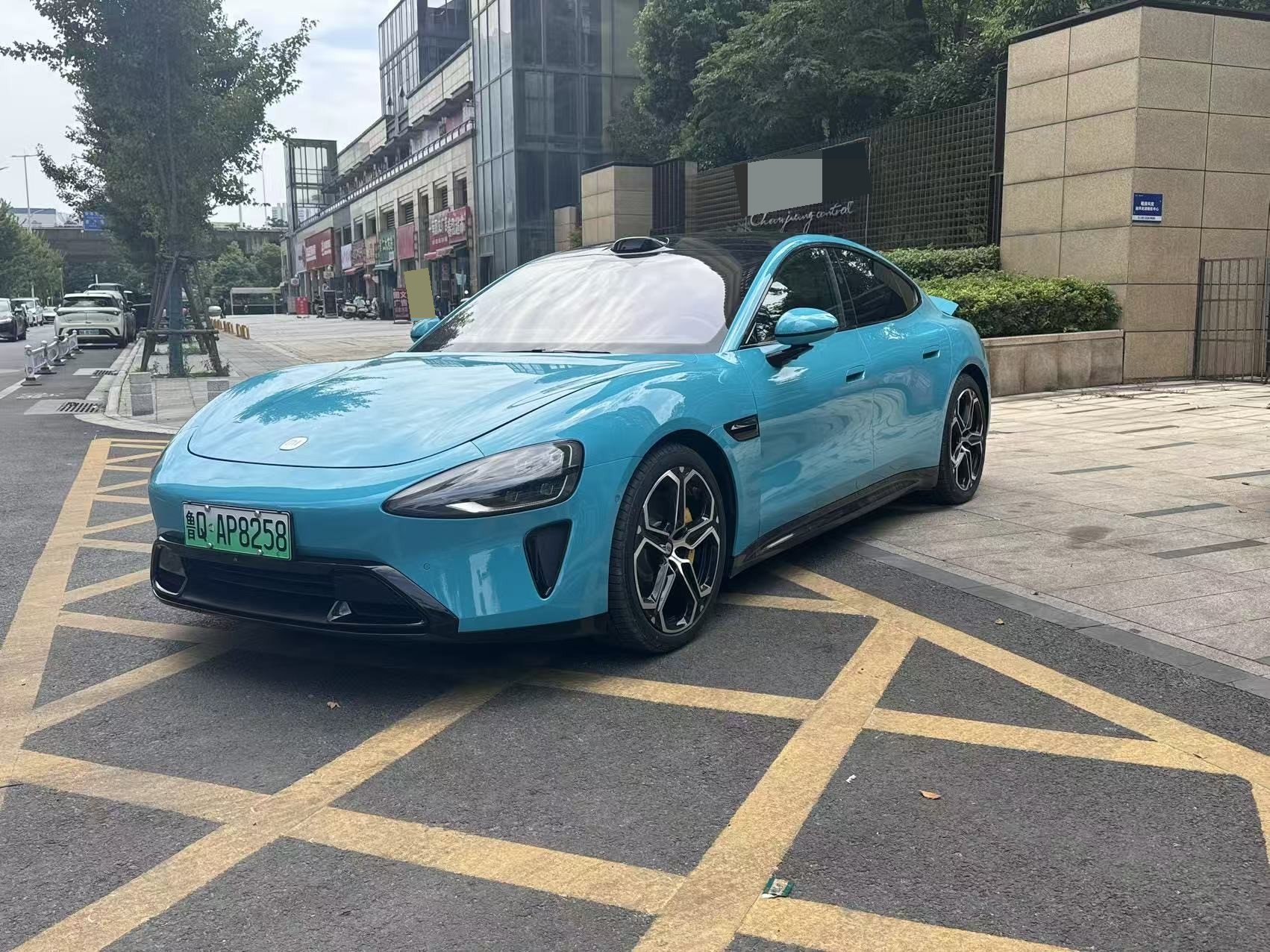 MI SU7 2024 car image 