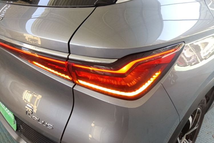 BYD Yuan Plus 2023 immagine di auto #8