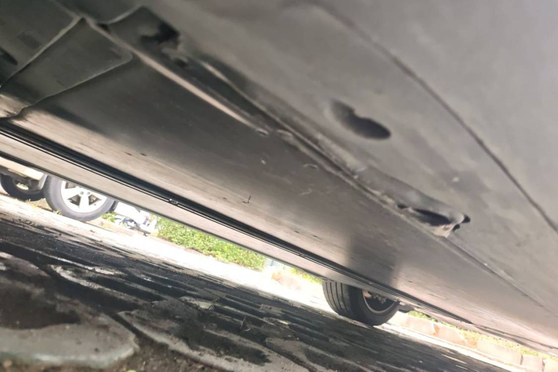 Tesla Model Y 2025 immagine di auto #16