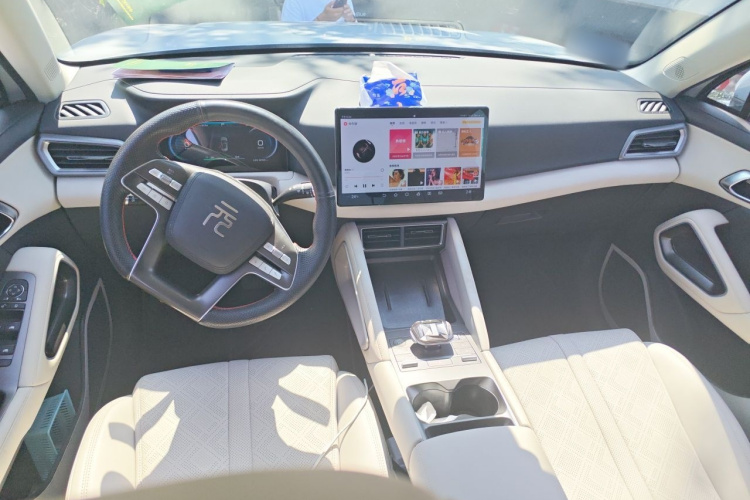 BYD YuanUP 2024 car image #12
