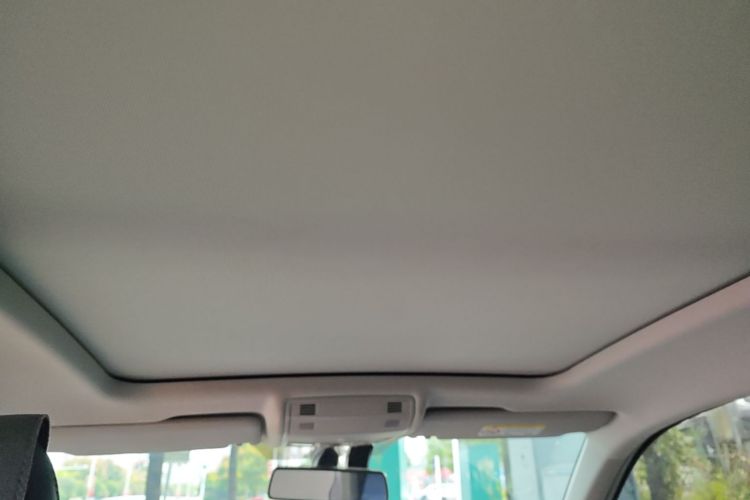 Volkswagen T-Cross 2023 car image #18