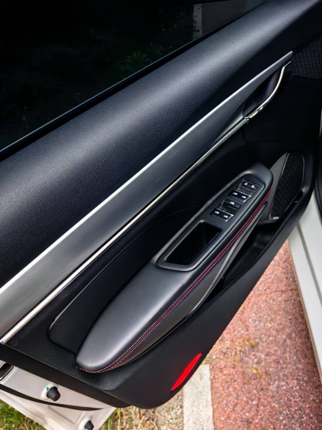 GEELY Binray 2019 image de voiture #8