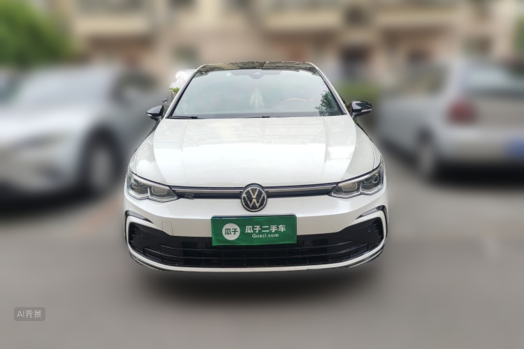 Volkswagen Golf 2022 car image #3
