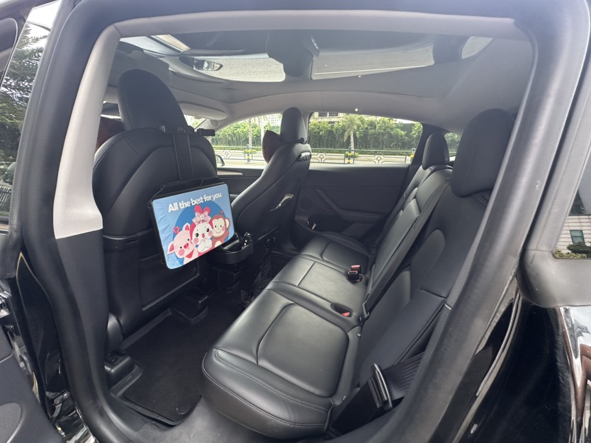 Tesla Model Y 2022 #9 Tesla Model Y 2022 immagine di auto #9