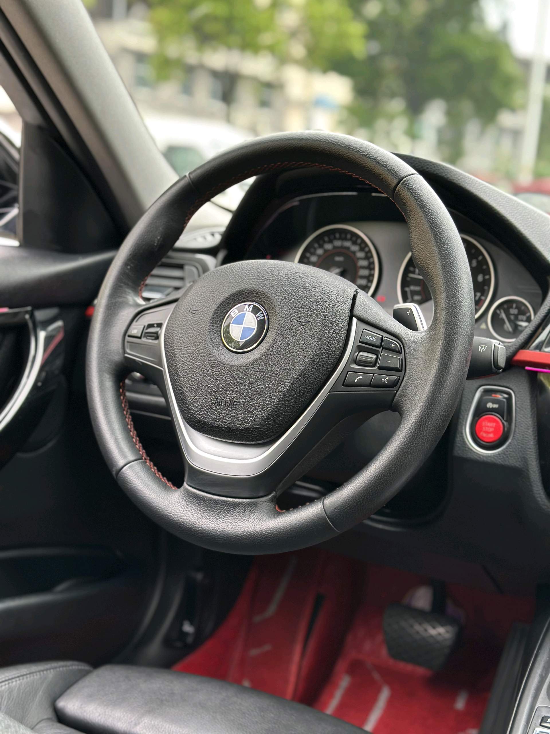 BMW 3 Series (Imported) 2012 car image #4