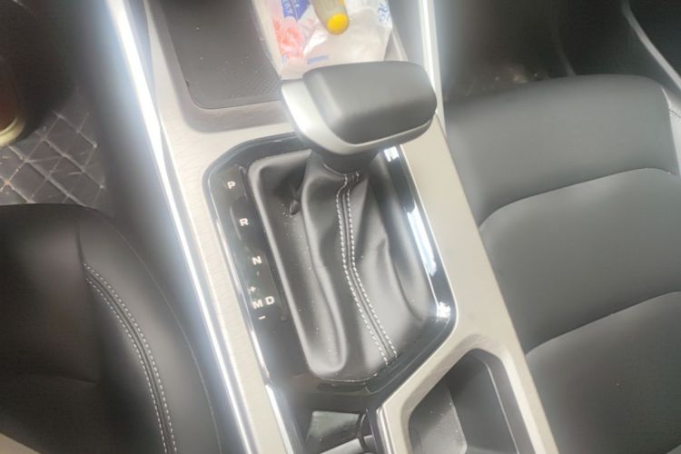GEELY Emgrand 2024 #14 GEELY Emgrand 2024 car image #14