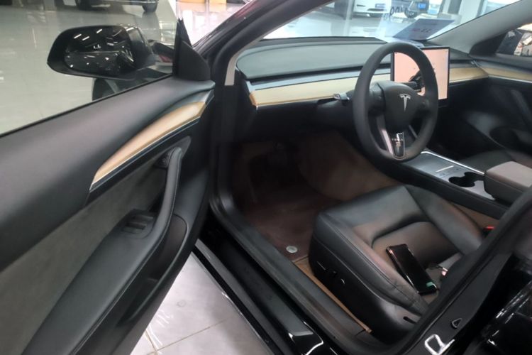 Tesla Model 3 2023 #16 Tesla Model 3 2023 car image #16