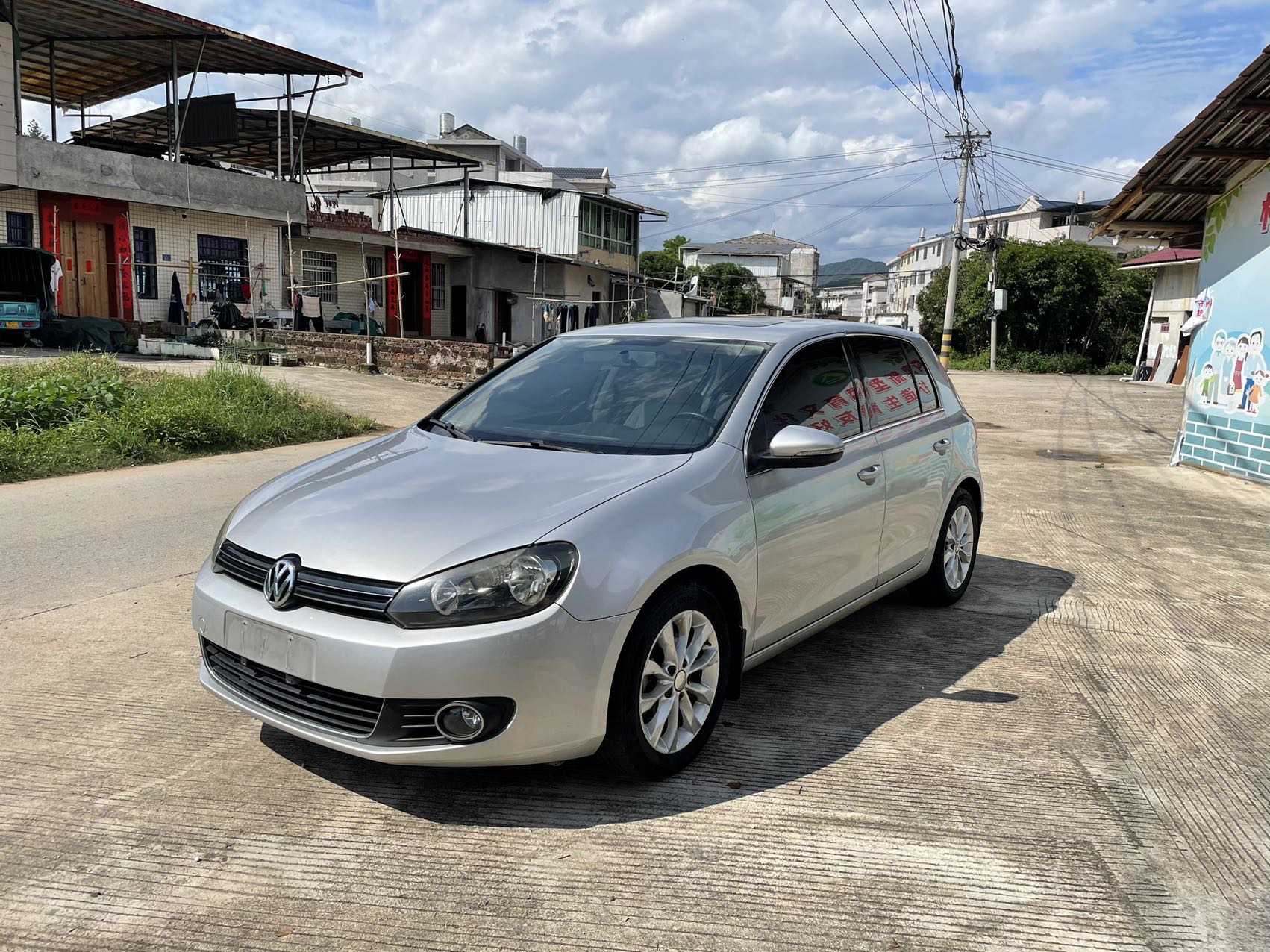 Volkswagen Golf 2013 car image #2