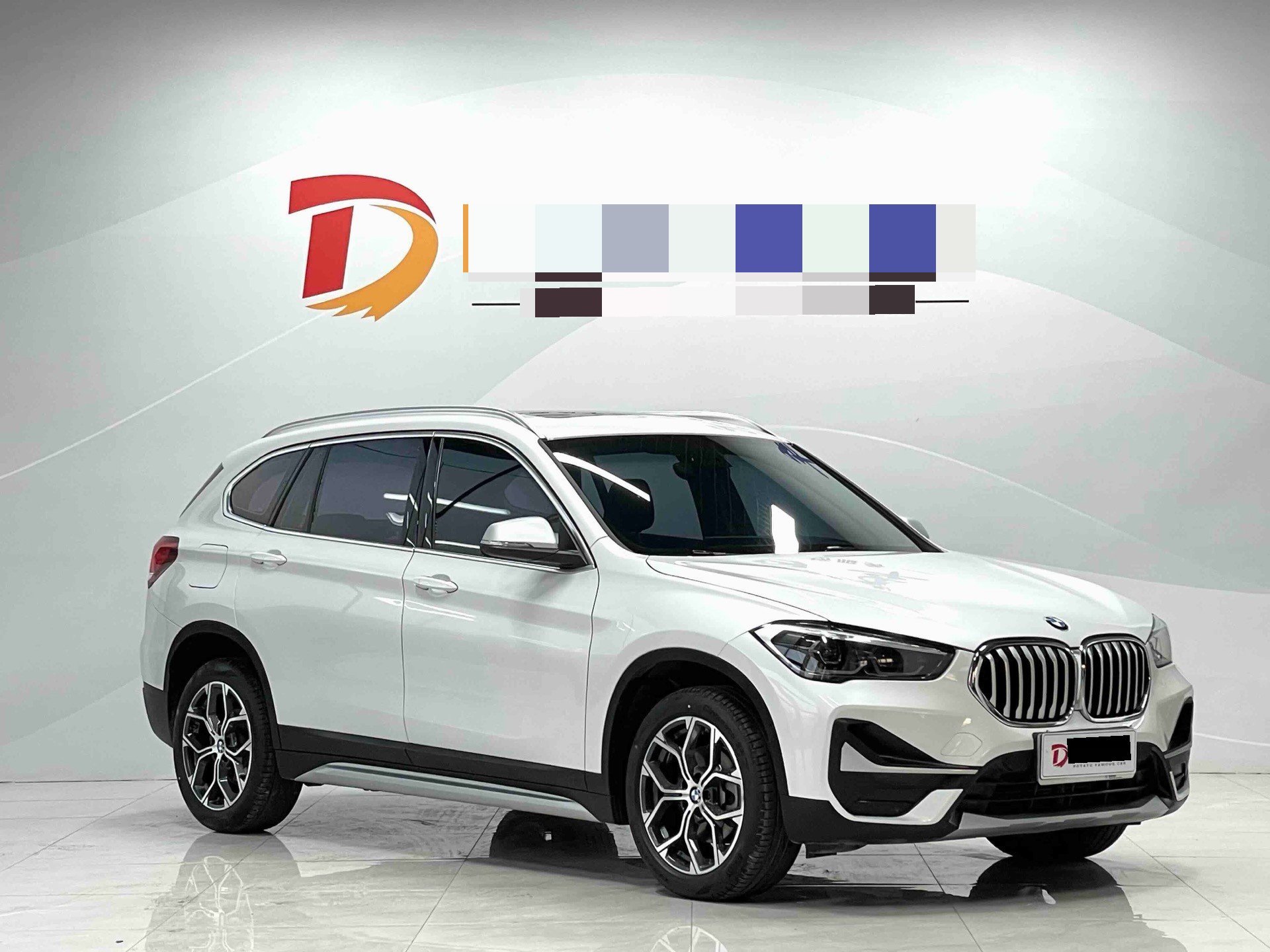 BMW X1 2023 car image #2